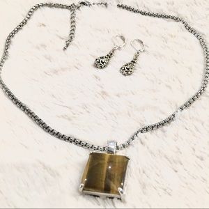 Must Have Eye of the Tiger Statement Necklace